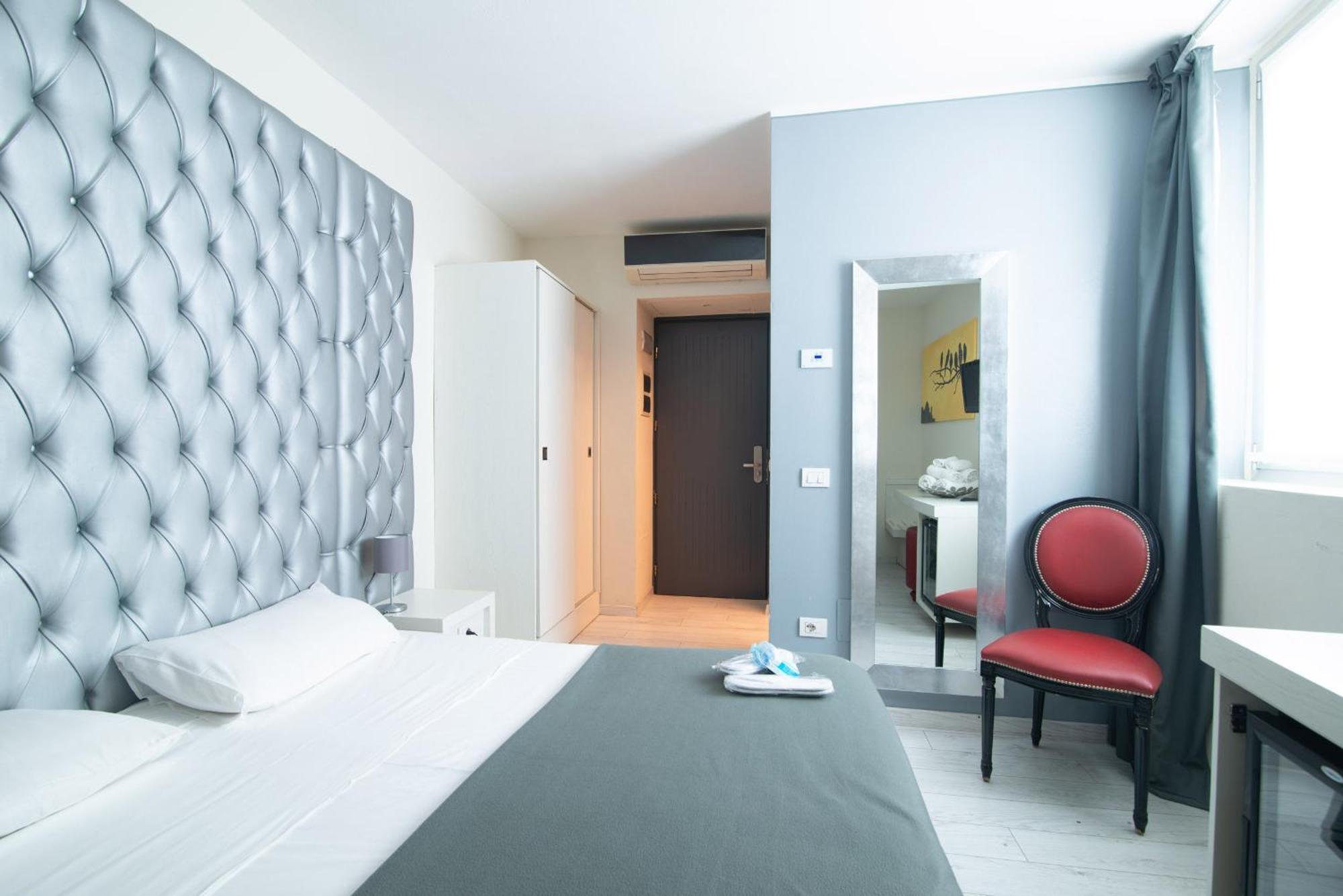 Happy Hotel Atelier Gardone Riviera Centro & Beach المظهر الخارجي الصورة